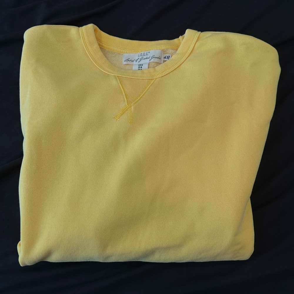H&M Men's Vibrant Yellow Crewneck Sweatshirt